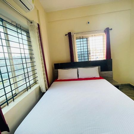 迈索尔 Crown Residency酒店 外观 照片