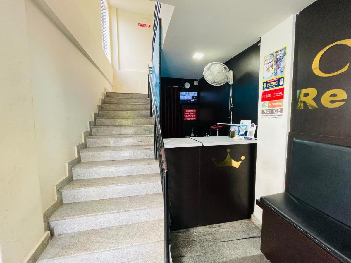 迈索尔 Crown Residency酒店 外观 照片
