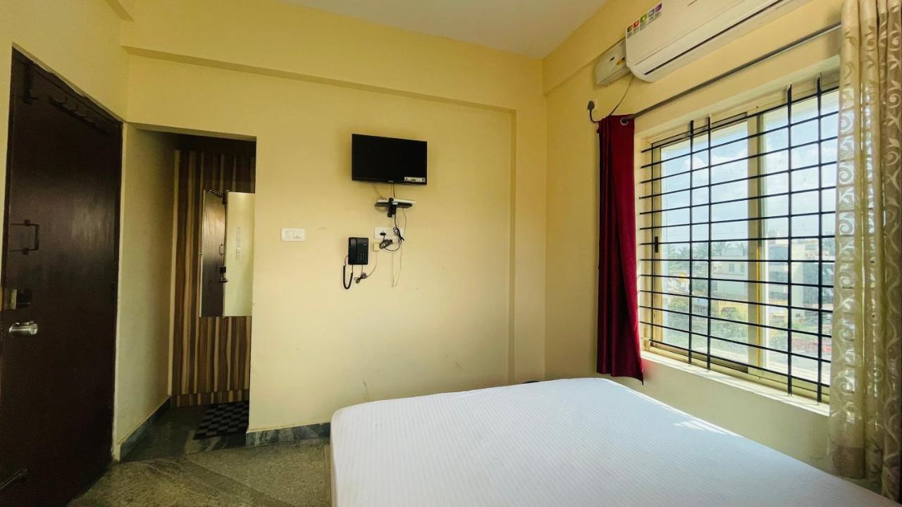 迈索尔 Crown Residency酒店 外观 照片