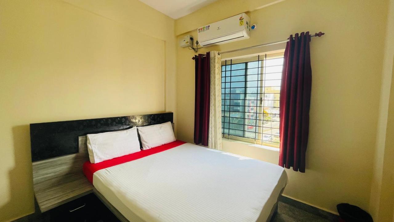 迈索尔 Crown Residency酒店 外观 照片
