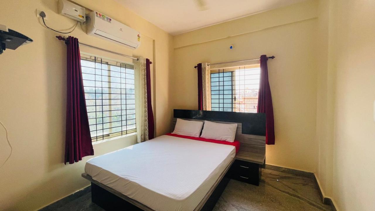 迈索尔 Crown Residency酒店 外观 照片
