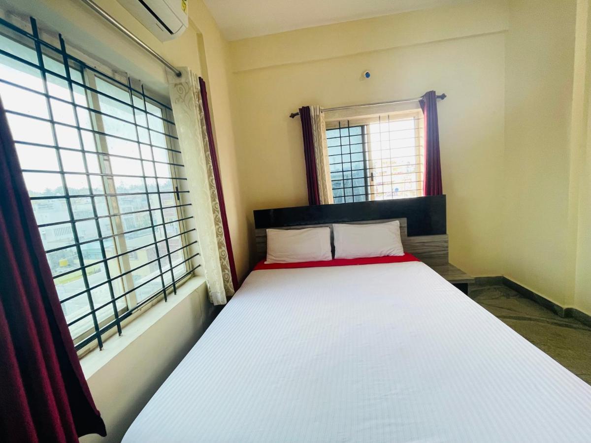 迈索尔 Crown Residency酒店 外观 照片